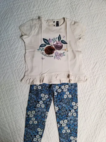 EnsembleTee-shirt et Legging SGM - 2 ans