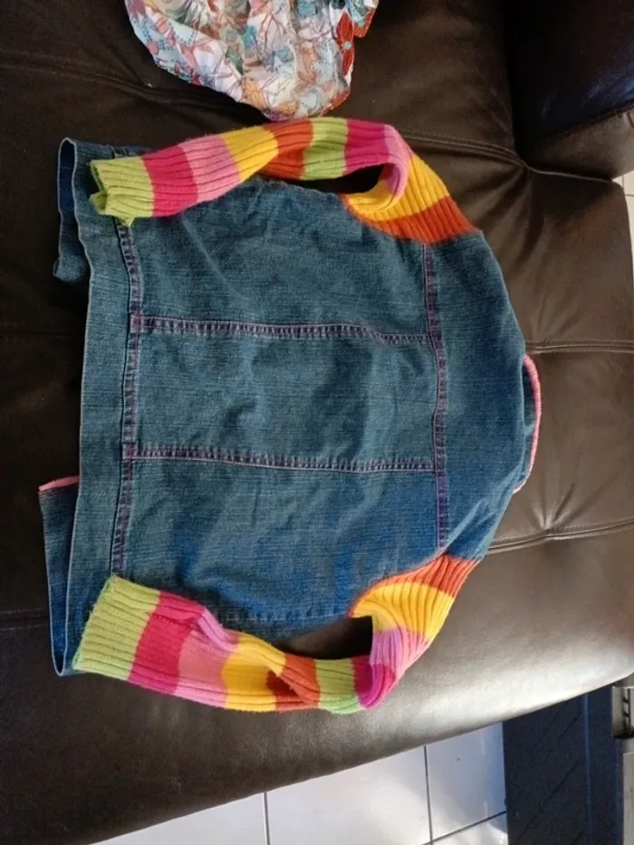 Veste jean arc en ciel 10 12 ans - photo numéro 3