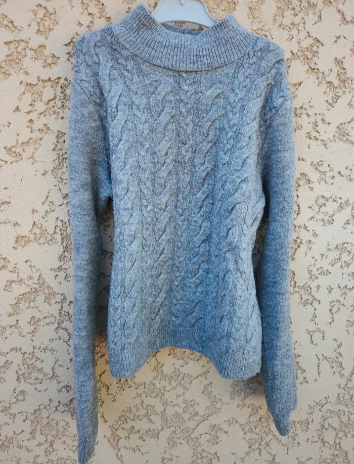 Pull Kiabi gris taille S