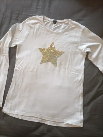 T-shirt sequins