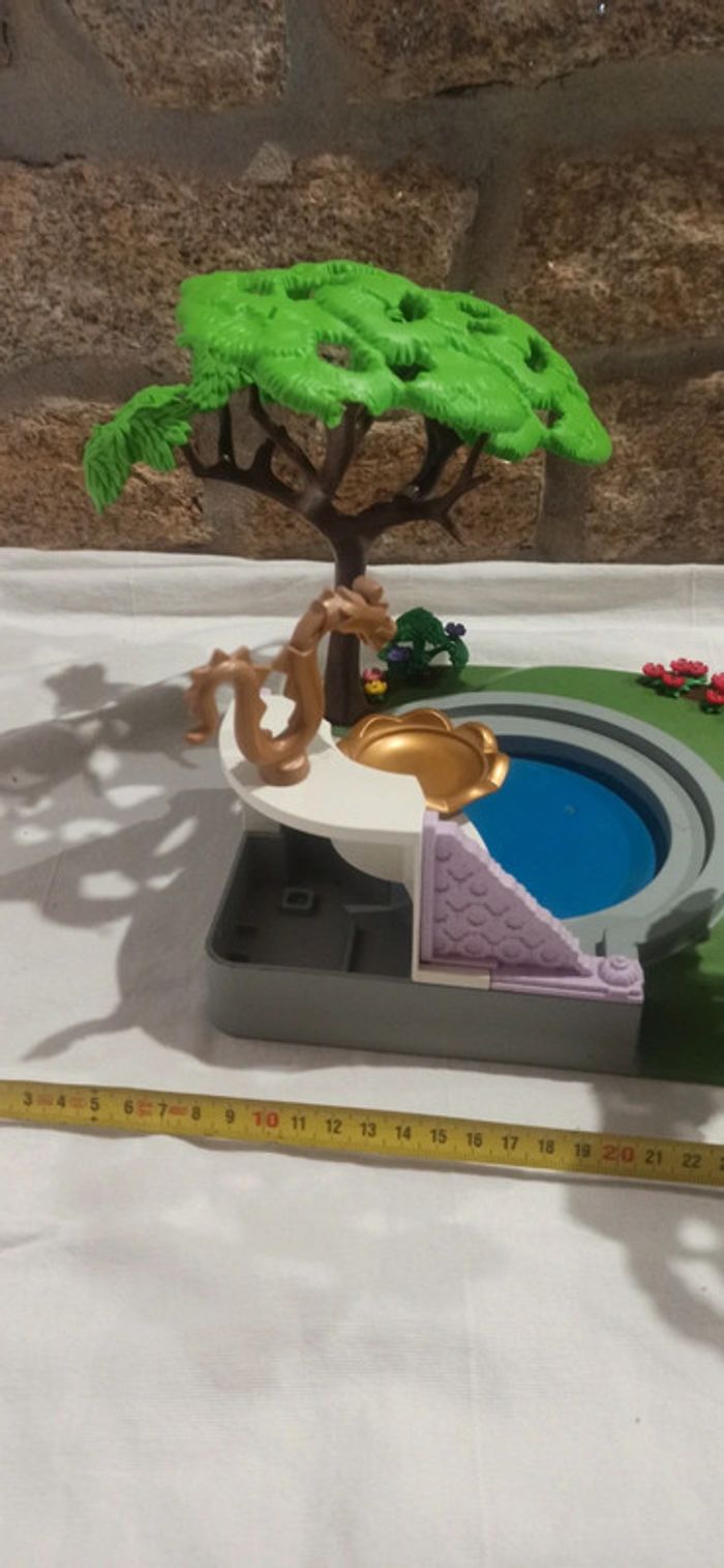 Décor paysage avec arbres et fontaine playmobil - photo numéro 5