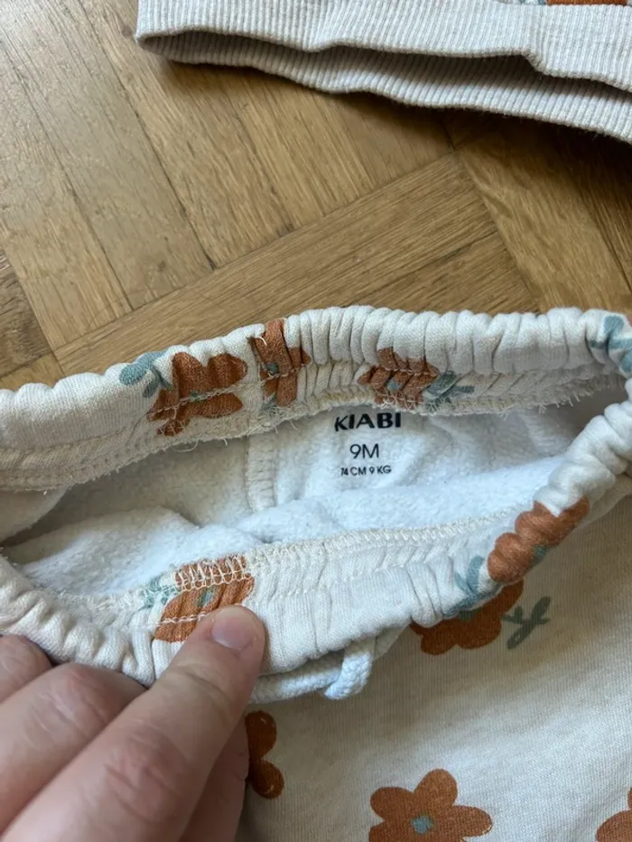 Ensemble 9 mois - photo numéro 2