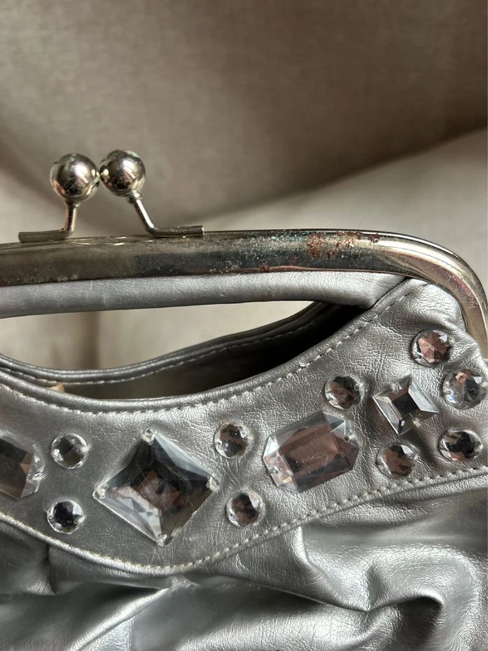 Pochette New Look - photo numéro 5