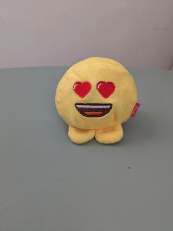 Mini peluche smiley coeur