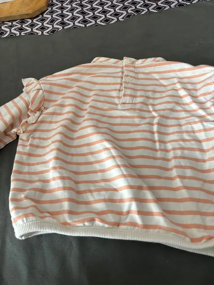 Pull motif cœur - photo numéro 9