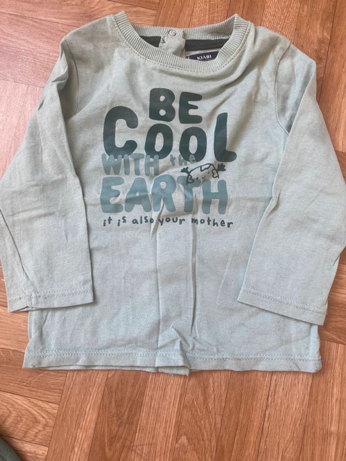 Ensemble 3 pièces t-shirt + sweat + pantalon vert taille 12 mois Kiabi - photo numéro 4