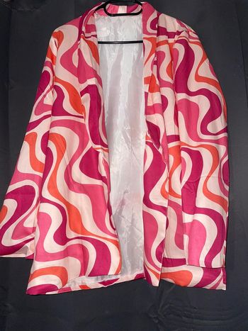 Blazer à motif rose