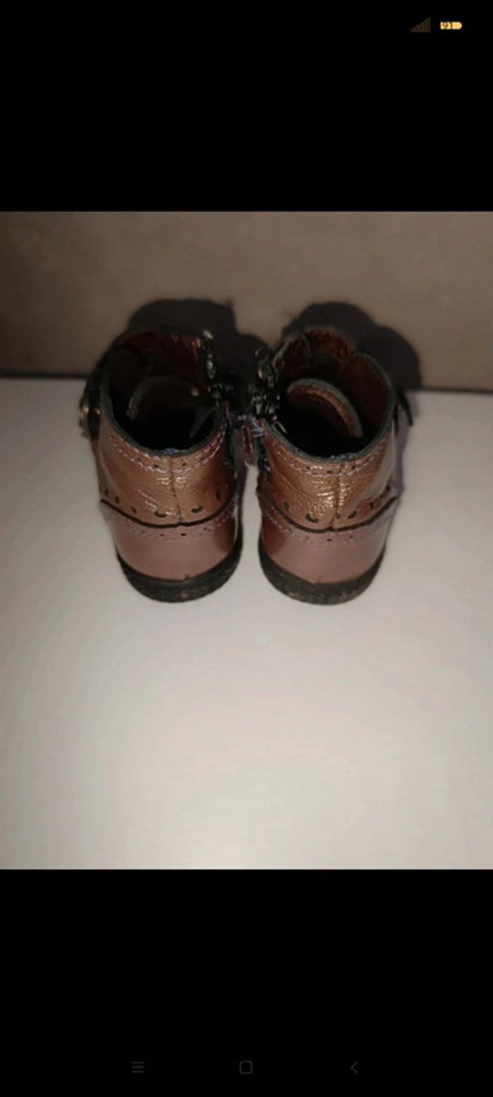 🌟 Chaussures fille 21 TBE 🌟 - photo numéro 3