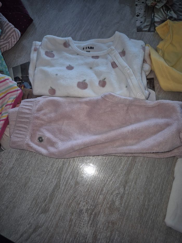 Pyjama bodies