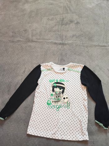 Haut de pyjama 4/ 5 ans