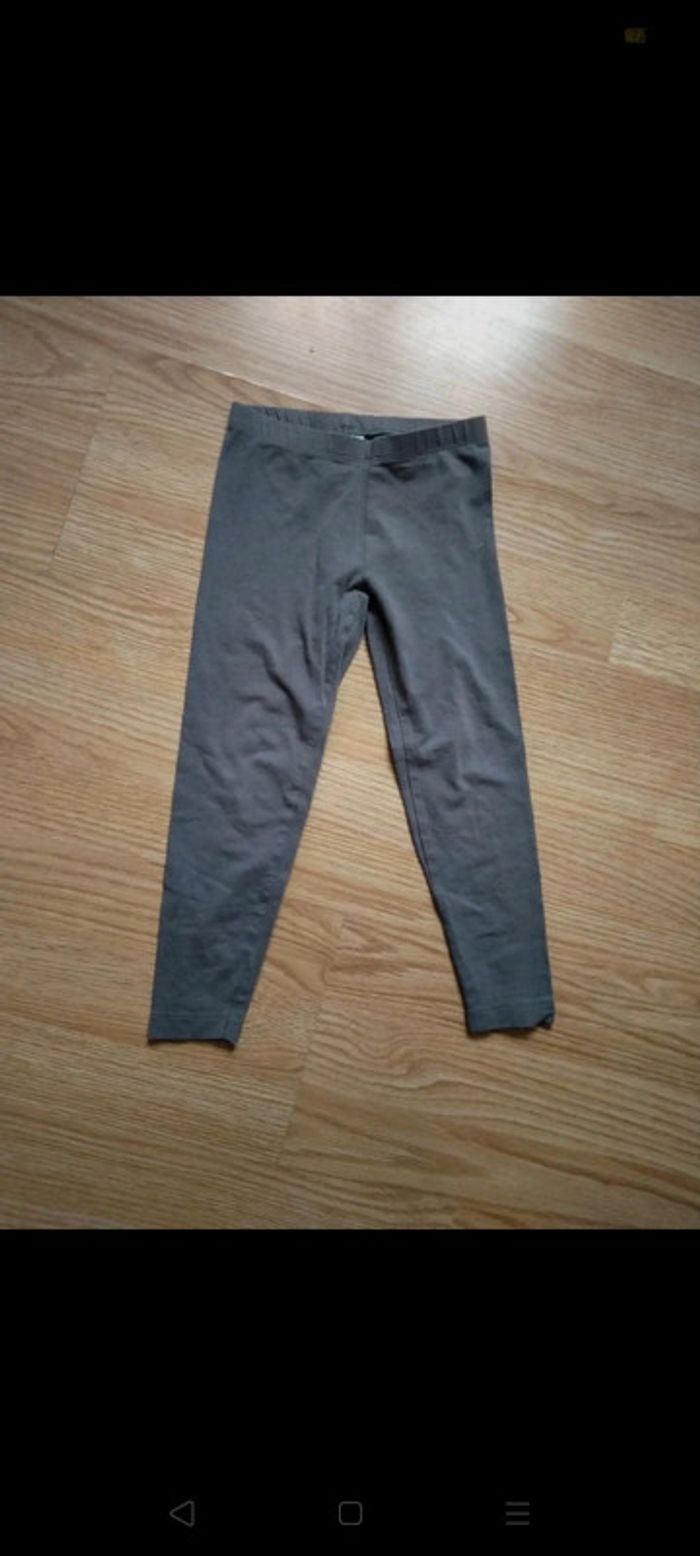 Lot vêtements fille. Saison Été. Taille 4 ans - photo numéro 8