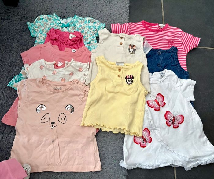 Lot hauts et robes 6 mois - photo numéro 6