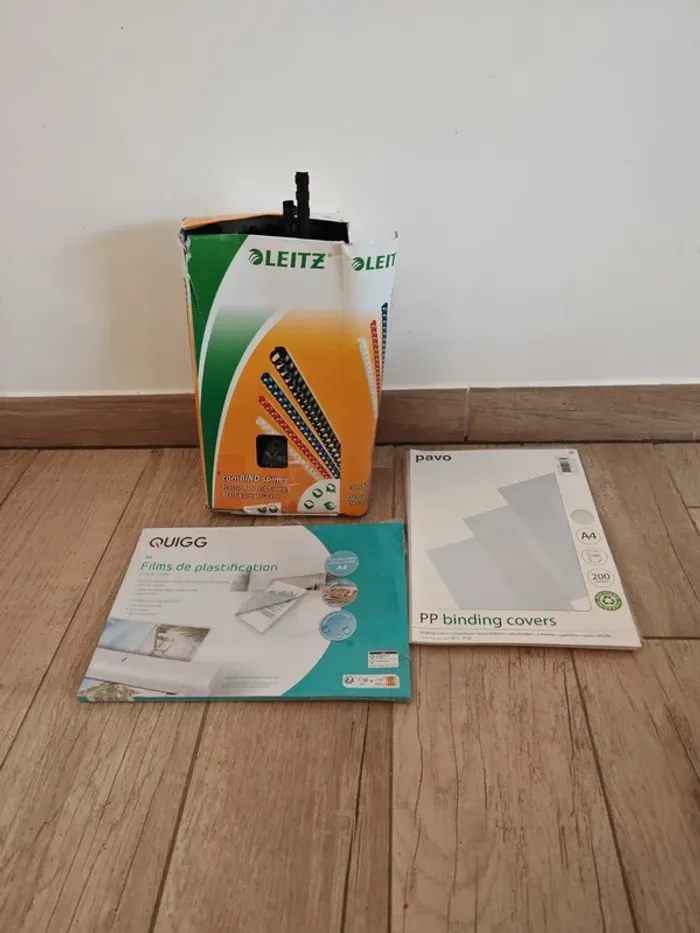 Lot papier reliure et plastification