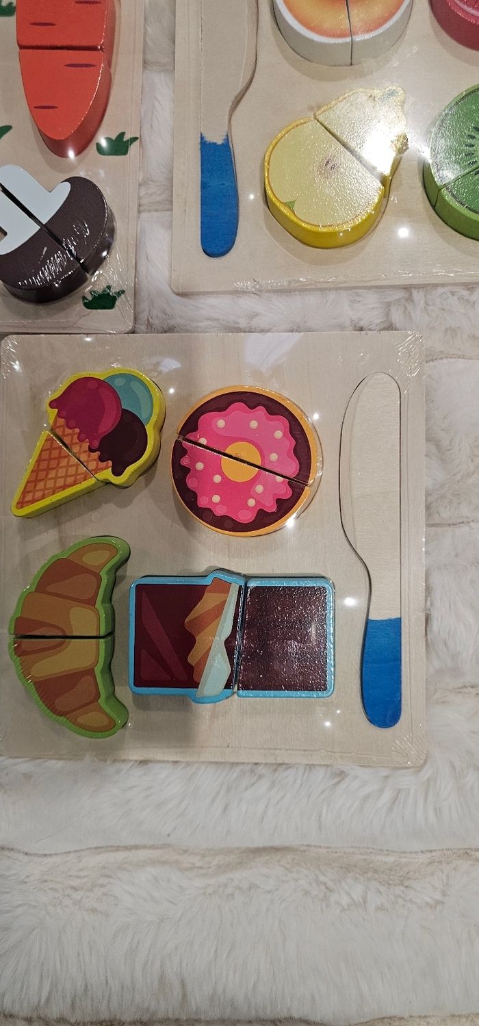 Lot de 3 plateaux repas jouets bois Neufs - photo numéro 4