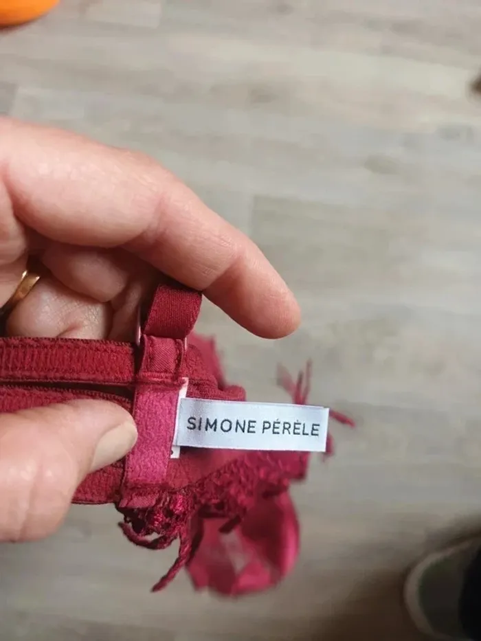 Soutien gorge simone Pérèle 85 B neuf avec armature grande qualité jamais porté - photo numéro 3