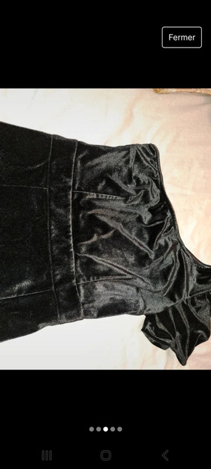 Robe noire - photo numéro 3