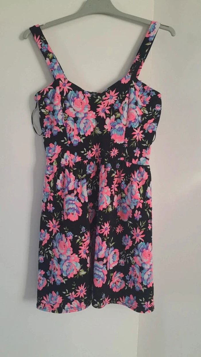 Robe rose et noir été