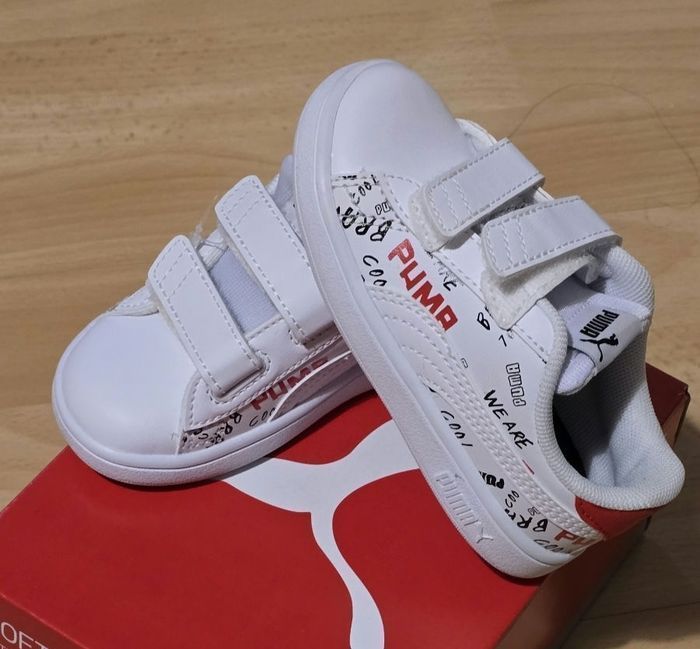NEUVES (non portées)🏷 ⚘️⚘️🤩😍 superbes baskets mixtes PUMA pointure 23 🤩😍⚘️⚘️⚘️ - photo numéro 2