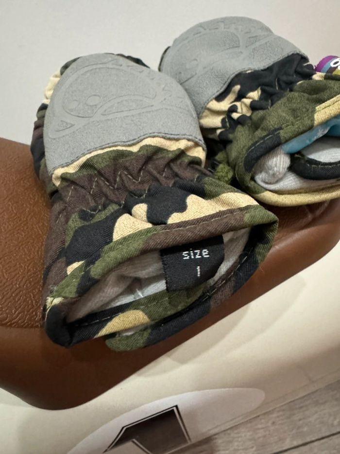 🐧Moufles gants de ski taille 1 camouflage Barts - photo numéro 3