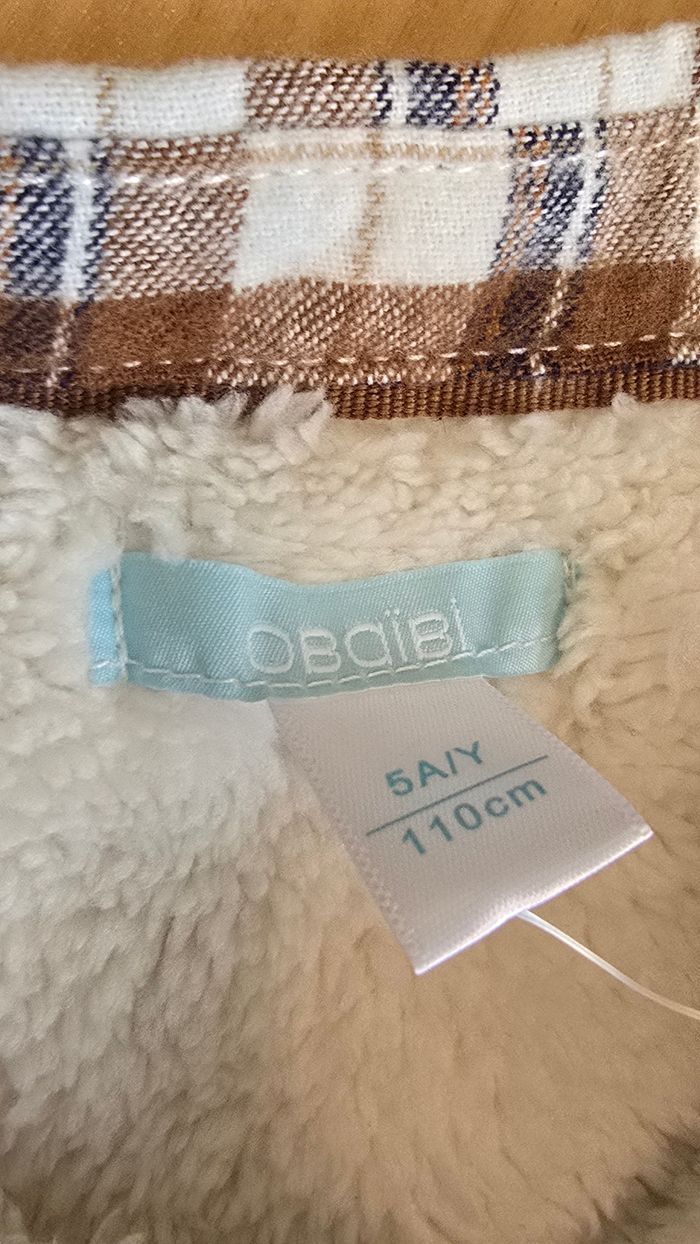 (NEUVE NON PORTÉE) 🏷💙🥰 suchemise 4ans Garçon 🥰💙 - photo numéro 3