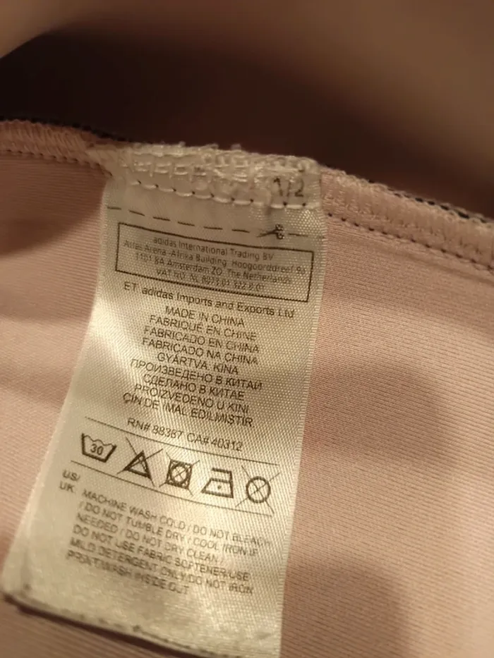 Vends veste courte Adidas adolescente taille 38-40 - photo numéro 6