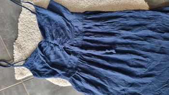 Robe neuve 42 sympa pour cet été