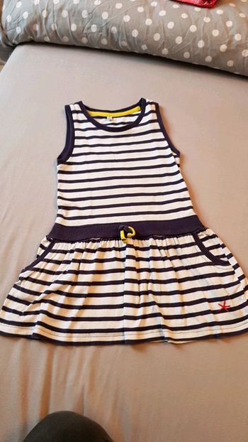 Robe 3 ans