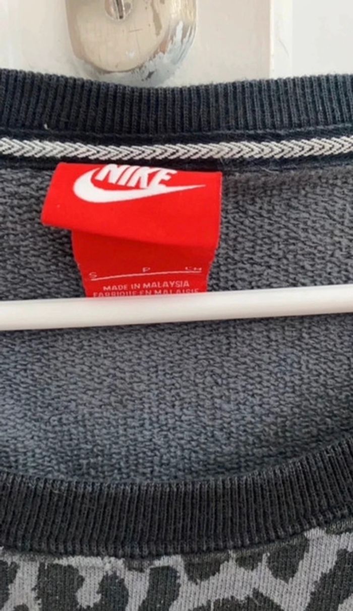 Pull Nike - photo numéro 3