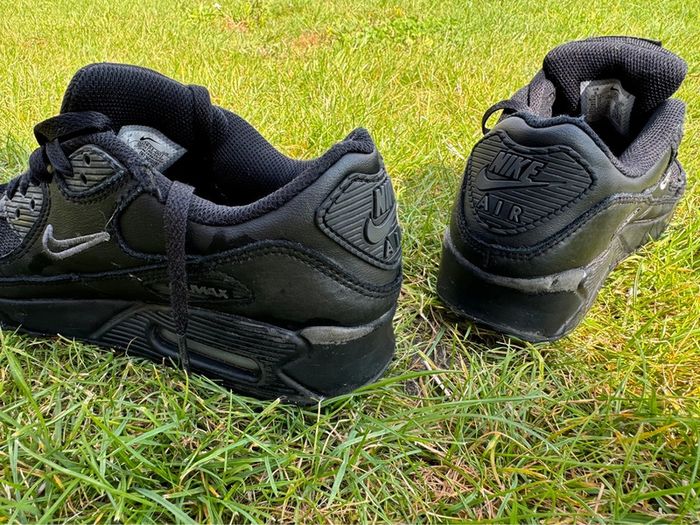 Baskets Nike Air Max Pointure 38,5 - photo numéro 4