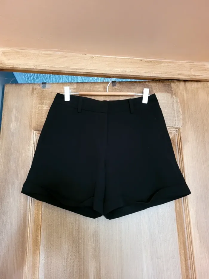 Short noir etam taille 34 - photo numéro 2