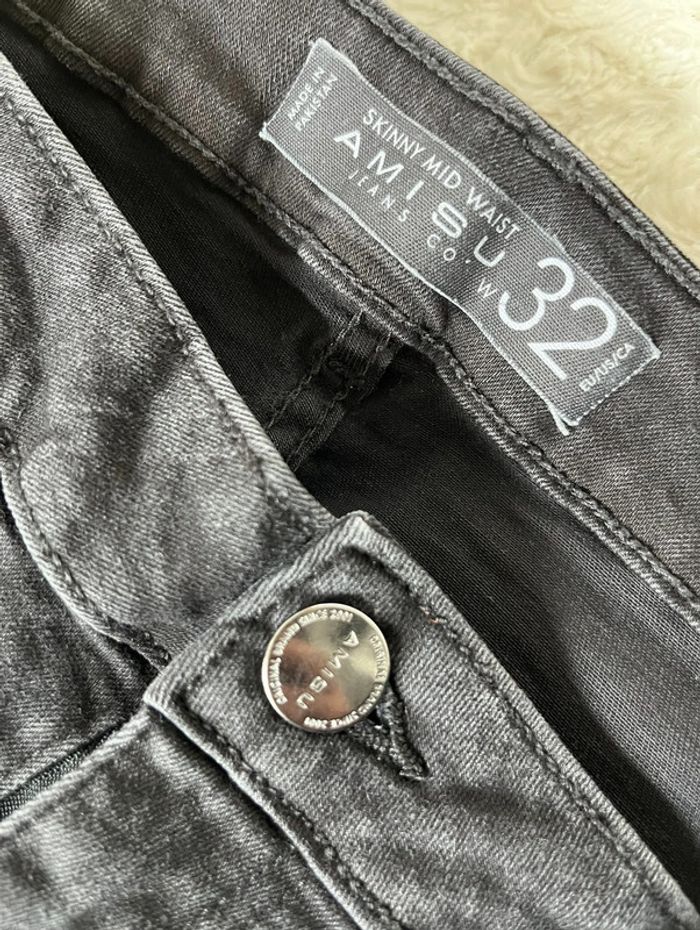 Jean NY - photo numéro 2