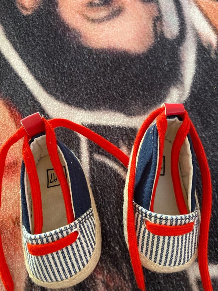 Chaussure bébé taille 16/7 0-3m - photo numéro 2