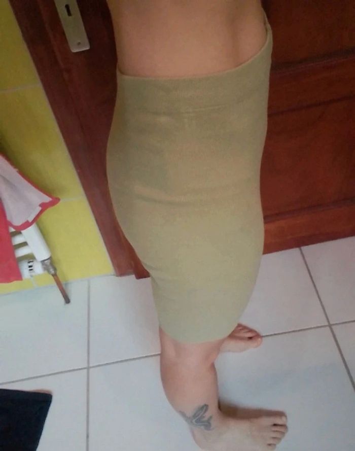 Short femme vert olive Creeks - photo numéro 4