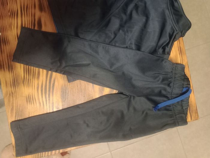 Ensemble jogging 3ans - photo numéro 4