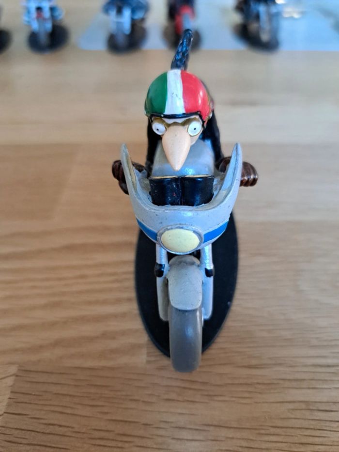Magnifique figurine Joe Bar team Guido Brasletti Ducati 900 SS - photo numéro 4