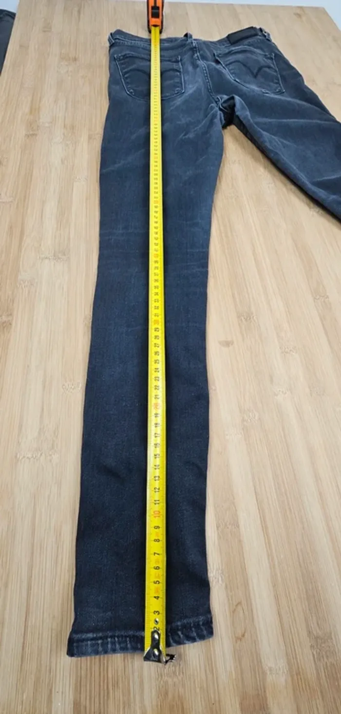 Levi's + patchs offerts 310. T:34/36 W30 L32 - photo numéro 16