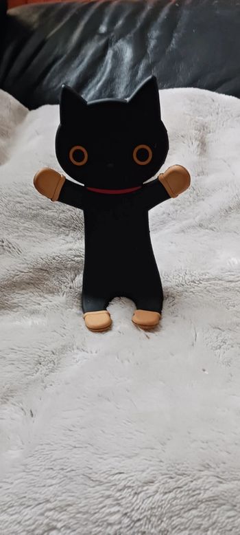 Porte téléphone chat noir