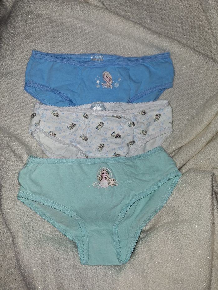 🩲 Lot de 3 petites culottes Reine des Neiges 6/8 ans