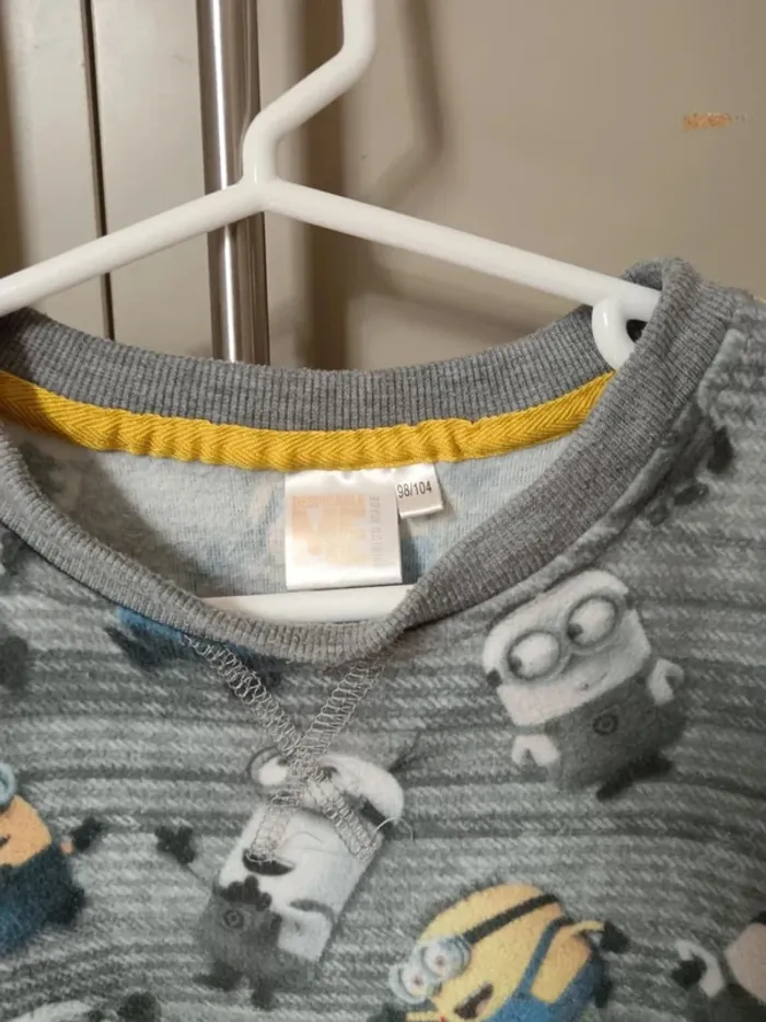 Sweat Les Minions 3-4 ans - photo numéro 2