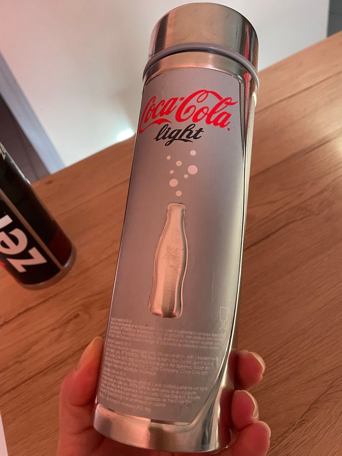 Gourde isotherme coca cola - photo numéro 5