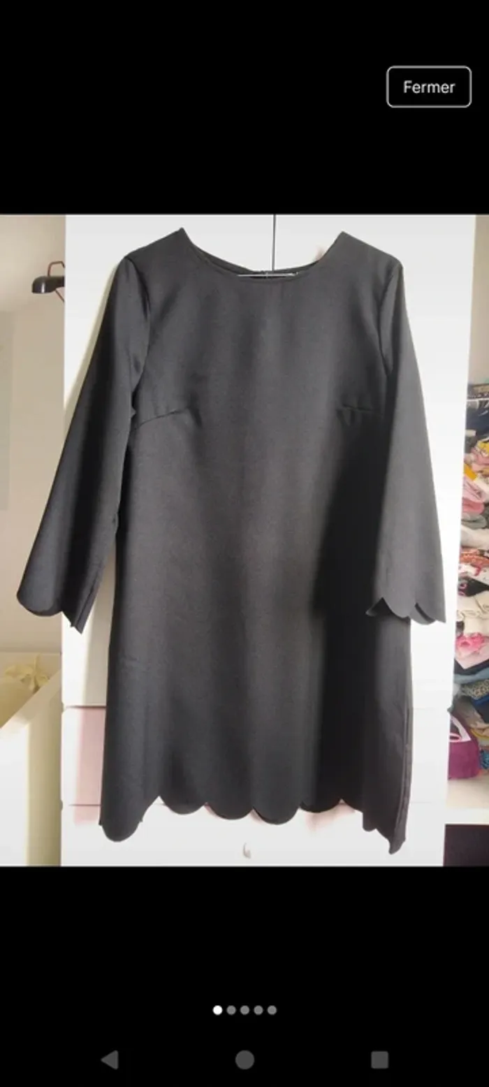 Très chic robe noire