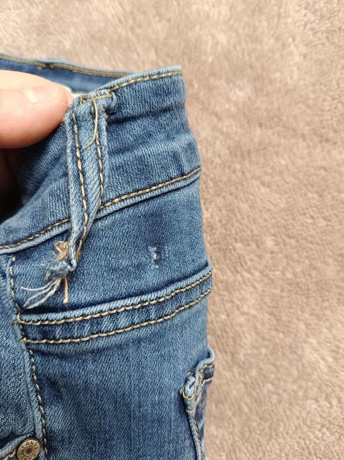 Jeans a trou - photo numéro 2