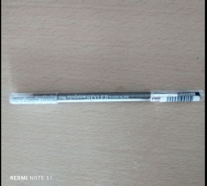 Crayon sourcil