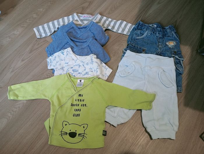 Lot de 0 et 1 mois - photo numéro 2