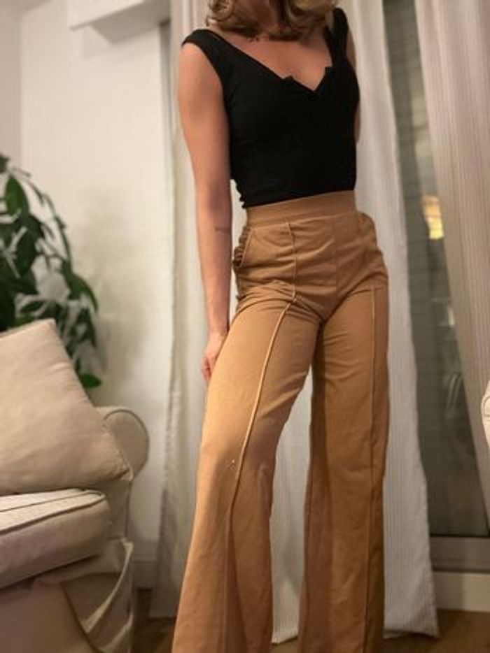 Pantalon classe beige Stradivarius - photo numéro 4