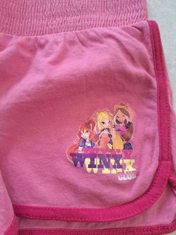 Short rose taille élastique 6 ans 👧 Winx en TBE - photo numéro 3