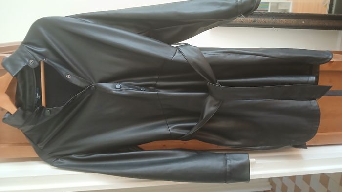 robe simili cuir  noire