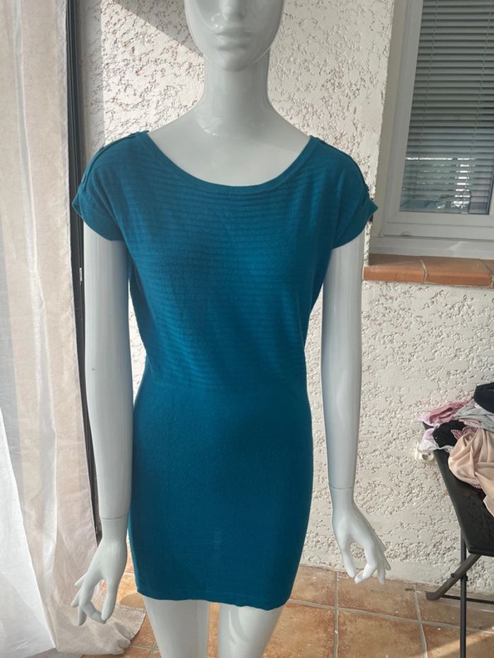 Robe bleue canard de chez mim en taille 36 - photo numéro 2