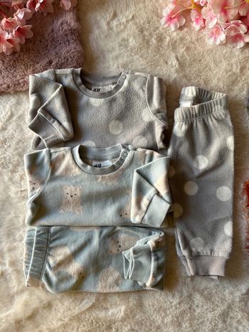 2 pyjamas velours 56 cm