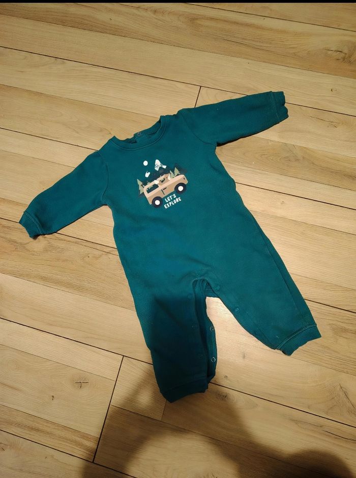 Pyjama / combinaison sans pied - photo numéro 3